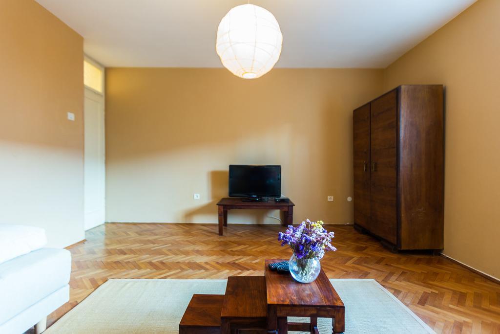 Lavender Apt. W. Balcony In Old Town ザダル 部屋 写真