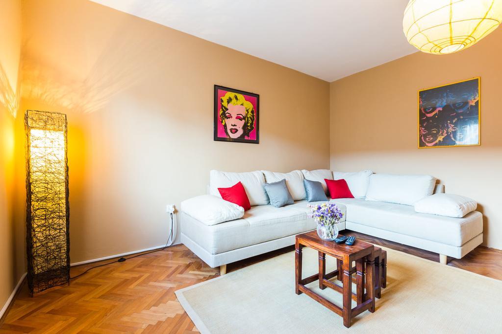 Lavender Apt. W. Balcony In Old Town ザダル 部屋 写真